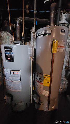 15 James Street, Waterbury, CT 06708