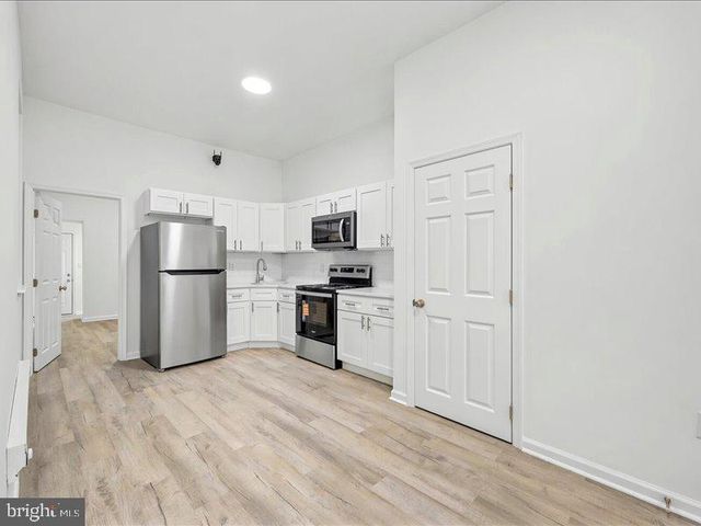1924 W WESTMORELAND ST, Philadelphia, PA 19140