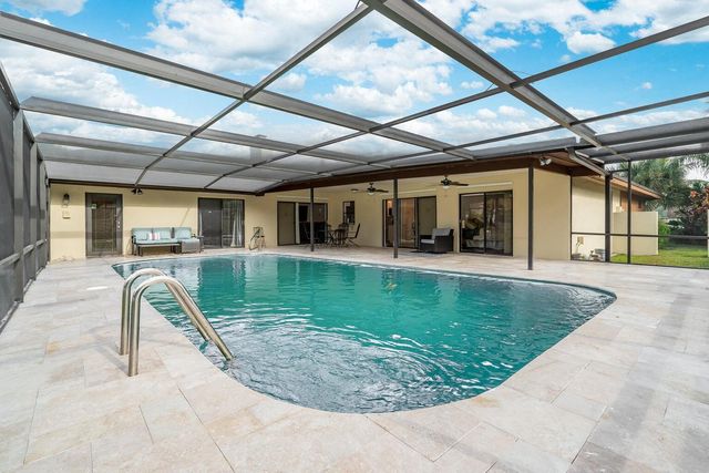 12775 Guilford Circle, Wellington, FL 33414