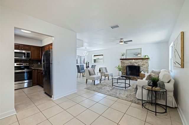 656 59TH STREET S, St Petersburg, FL 33707