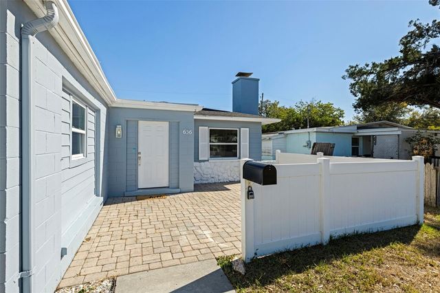656 59TH STREET S, St Petersburg, FL 33707