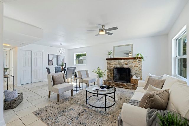 656 59TH STREET S, St Petersburg, FL 33707