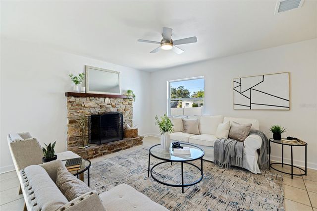 656 59TH STREET S, St Petersburg, FL 33707