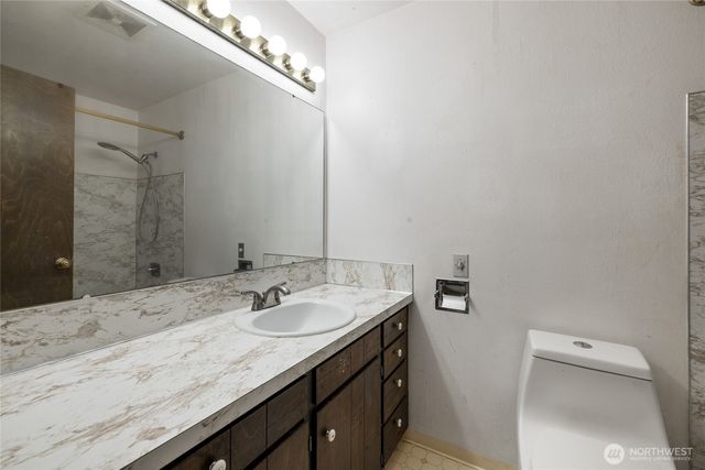 9615 36th Street E, Edgewood, WA 98371