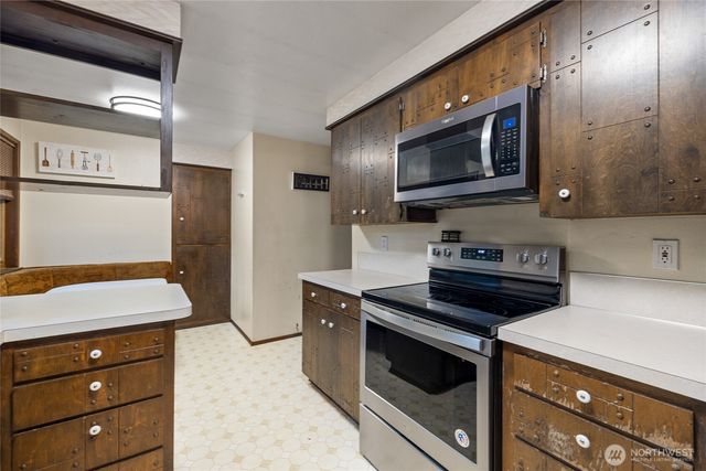 9615 36th Street E, Edgewood, WA 98371