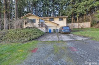 9615 36th Street E, Edgewood, WA 98371