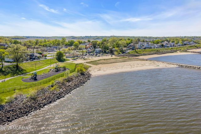 283 Bayview Drive, South Amboy, NJ 08879