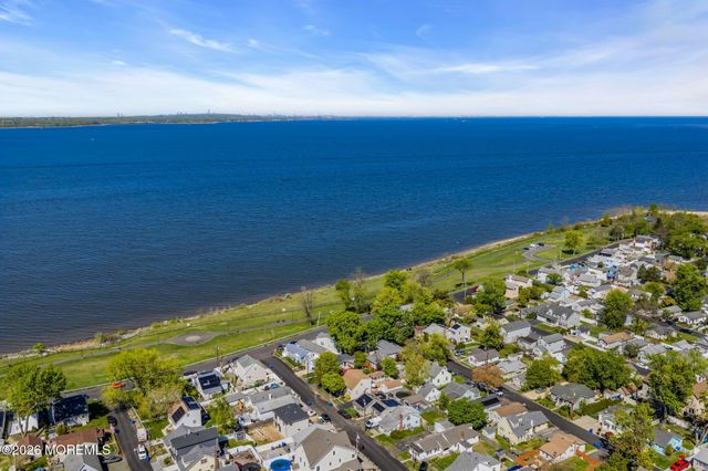 283 Bayview Drive, South Amboy, NJ 08879