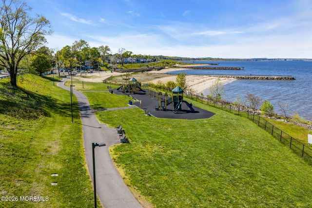 283 Bayview Drive, South Amboy, NJ 08879