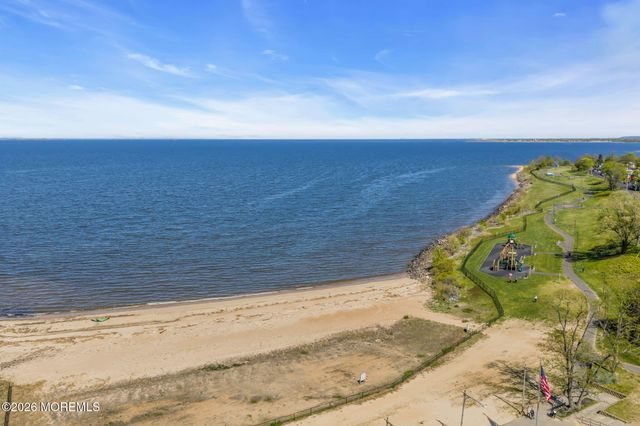 283 Bayview Drive, South Amboy, NJ 08879