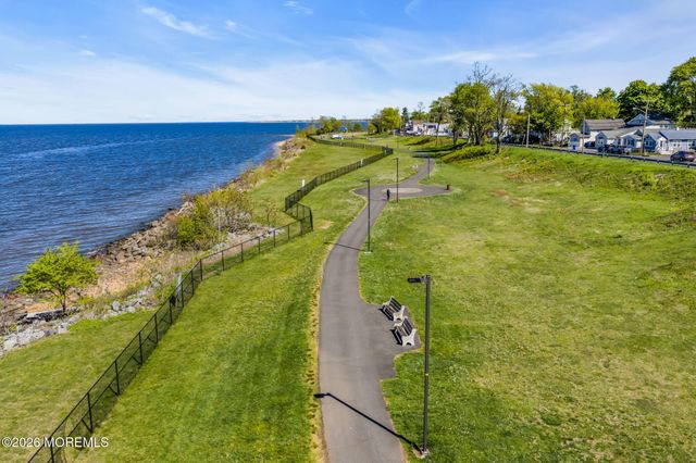 283 Bayview Drive, South Amboy, NJ 08879
