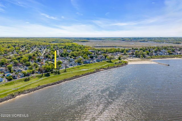 283 Bayview Drive, South Amboy, NJ 08879