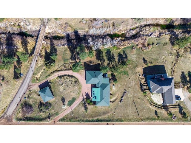 655 Kiowa Rd, Lyons, CO 80540