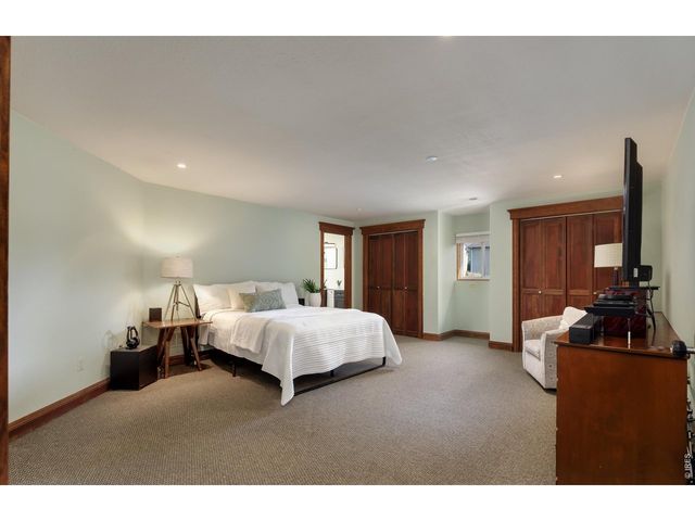 655 Kiowa Rd, Lyons, CO 80540