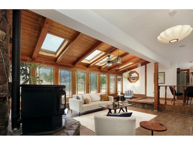 655 Kiowa Rd, Lyons, CO 80540