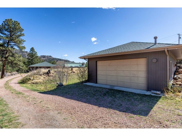 655 Kiowa Rd, Lyons, CO 80540