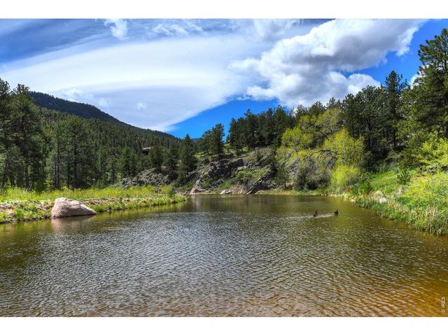 655 Kiowa Rd, Lyons, CO 80540