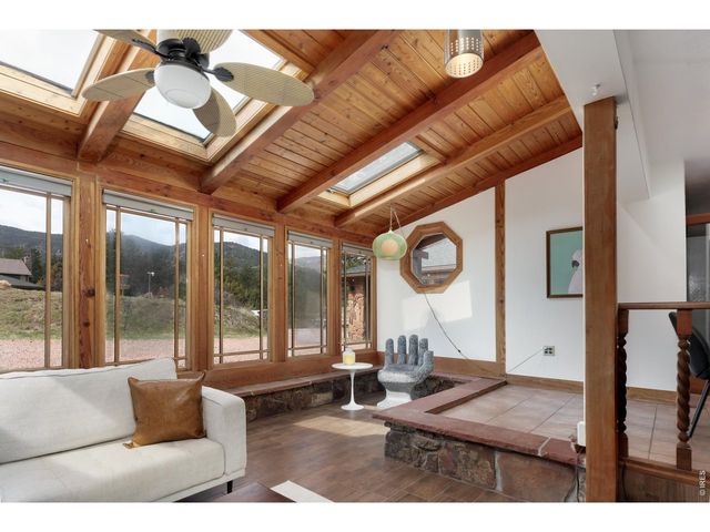 655 Kiowa Rd, Lyons, CO 80540