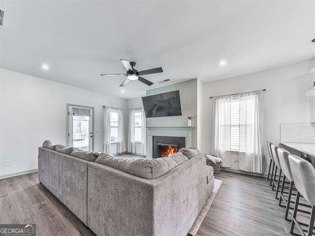 210 Addison Drive NW, Cartersville, GA 30120