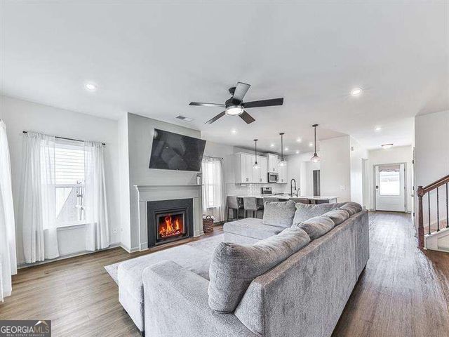 210 Addison Drive NW, Cartersville, GA 30120