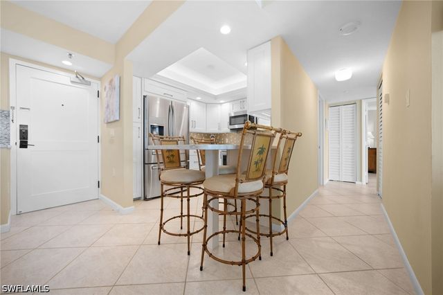 320 Seaview CT 2009, Marco Island, FL 34145