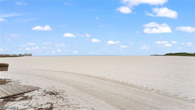 320 Seaview CT 2009, Marco Island, FL 34145