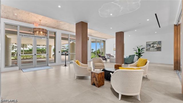320 Seaview CT 2009, Marco Island, FL 34145