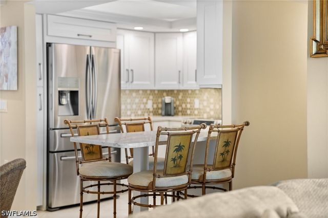 320 Seaview CT 2009, Marco Island, FL 34145
