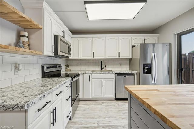 1635 Park Meadows DR 1, Fort Myers, FL 33907