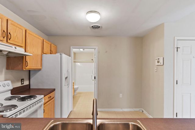 75 COURTYARD DR, Carlisle, PA 17013