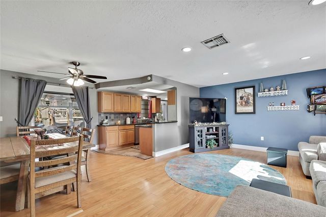 8265 APPLE ORCHARD ROAD, Spring Hill, FL 34606