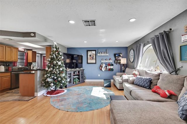 8265 APPLE ORCHARD ROAD, Spring Hill, FL 34606