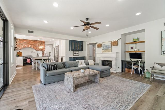 11 Willowglade, Rancho Santa Margarita, CA 92679