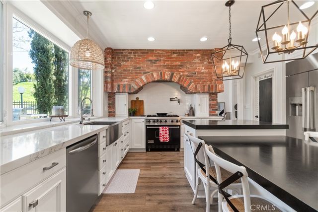 11 Willowglade, Rancho Santa Margarita, CA 92679