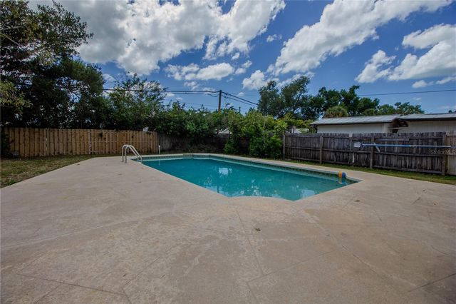 10760 62ND AVENUE, Seminole, FL 33772