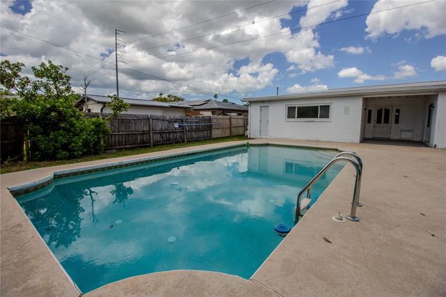 10760 62ND AVENUE, Seminole, FL 33772