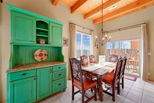 10 Canto Del Pajaro, Santa Fe, NM 87508