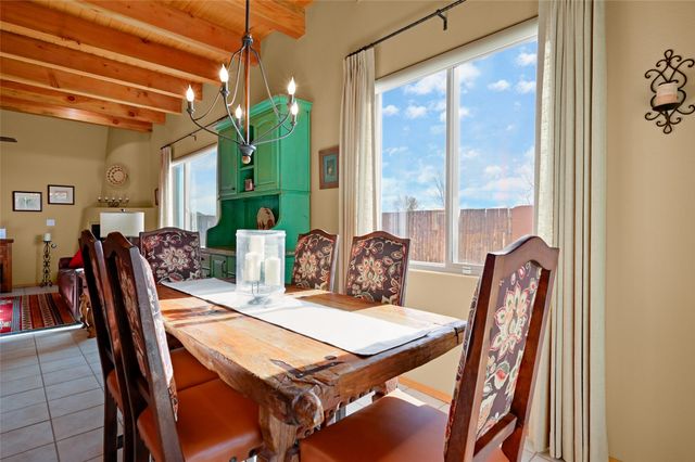 10 Canto Del Pajaro, Santa Fe, NM 87508