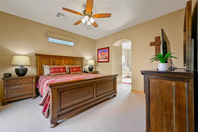 10 Canto Del Pajaro, Santa Fe, NM 87508