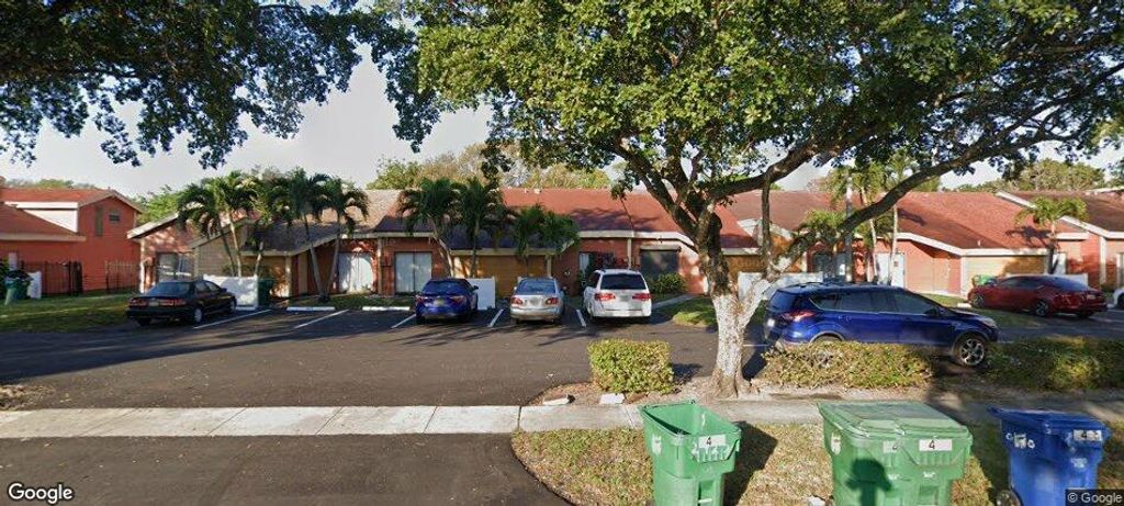 2427 NW 55th Terrace 2427, Lauderhill, FL 33313