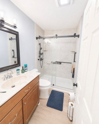 153 Henry Harris Rd, Westmoreland, TN 37186