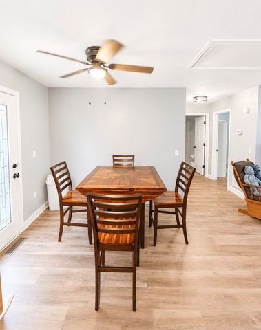 153 Henry Harris Rd, Westmoreland, TN 37186
