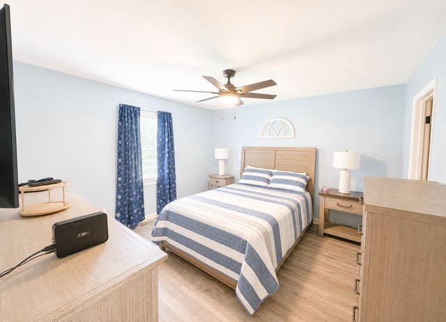153 Henry Harris Rd, Westmoreland, TN 37186