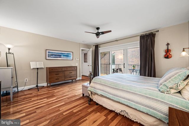 38 SAINT JAMES CT, Philadelphia, PA 19106