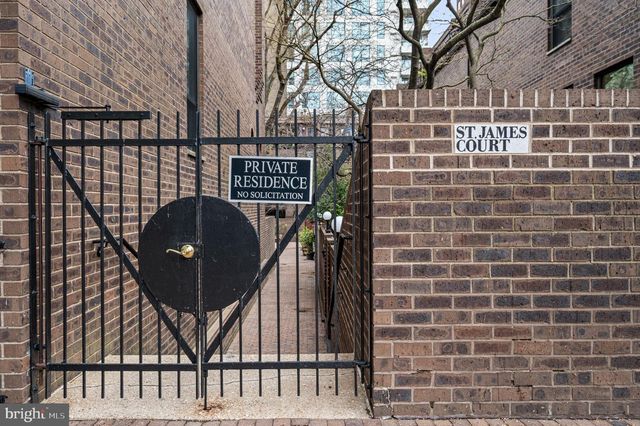 38 SAINT JAMES CT, Philadelphia, PA 19106