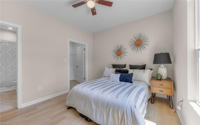 2126 Berkley AVE, Chesapeake, VA 23324