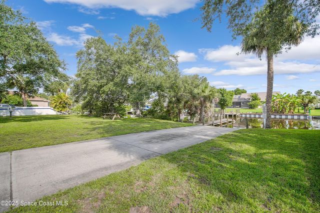 4774 Navaho Trail, Merritt Island, FL 32953