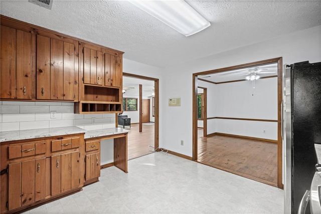 1321 Timbercrest Drive, Lawrenceville, GA 30045