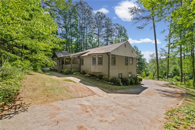 1321 Timbercrest Drive, Lawrenceville, GA 30045