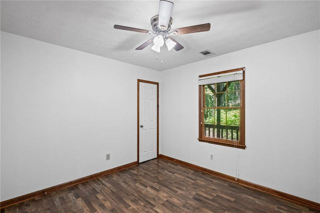 1321 Timbercrest Drive, Lawrenceville, GA 30045